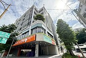 雲林縣首座停車場商城連鎖藥妝、餐飲進駐　6月21日試營運